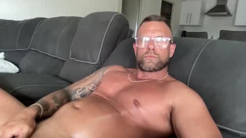 nudemoto online show from October 25, 2025, 3:58 am