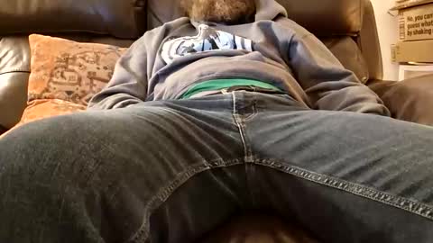 nudestud887 online show from December 3, 2025, 2:52 am