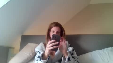 Alice  Nudgeman online show from October 12, 2025, 9:41 am