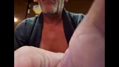 Snapshot of nudistguy194549 chatting on March 1, 2025, 12:39 am Nudistguy online show from March 1, 2025, 12:39 am