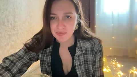 Snapshot of nuitblanche_vibes chatting on November 14, 2025, 7:18 am nuitblanche_vibes online show from November 14, 2025, 7:18 am