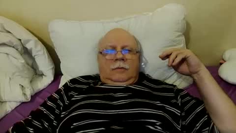 nukiss online show from February 24, 2025, 10:14 pm