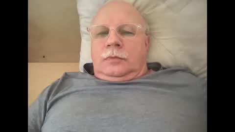 nukiss online show from September 22, 2025, 12:40 pm