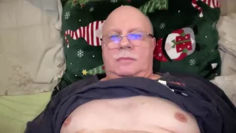 nukiss online show from February 7, 2026, 7:28 pm