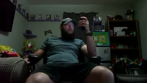 Awwwww Hey Sweetie Pies. Welcome To The Sweetie Pie Lounge. Enjoy The Dad-Cast. SweetCorny Fun-loving Dad Talk. online show from September 10, 2025, 9:31 am