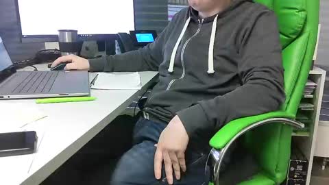 Snapshot of numlove chatting on January 20, 2025, 1:42 pm Slave for Mistress and Master online show from January 20, 2025, 1:42 pm