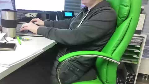 Snapshot of numlove chatting on February 24, 2025, 10:04 am Slave for Mistress and Master online show from February 24, 2025, 10:04 am