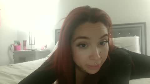 Snapshot of nursekittyslut chatting on January 22, 2025, 1:10 am nursekittyslut online show from January 22, 2025, 1:10 am