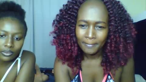 Snapshot of nutgal_ chatting on November 22, 2025, 1:15 am nutgal online show from November 22, 2025, 1:15 am