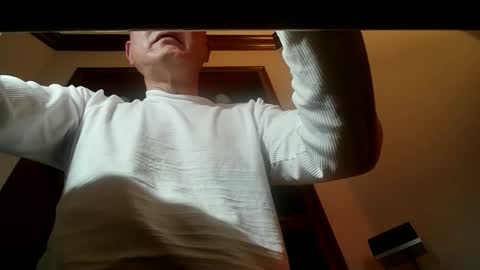 Showme online show from March 23, 2026, 3:43 am