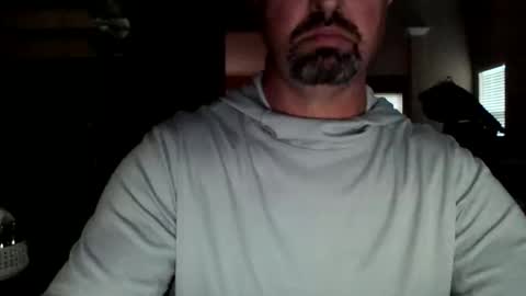 nvrenuff1979 online show from December 15, 2025, 12:31 pm