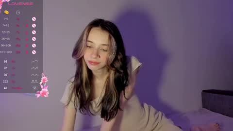 nxdee_ online show from July 17, 2026, 7:48 am