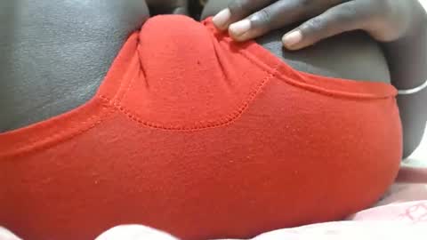 nyashkit online show from October 28, 2025, 10:12 pm