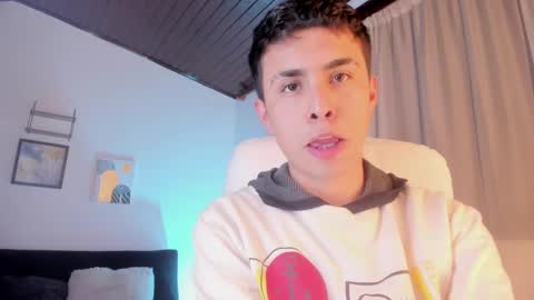 Snapshot of nyko_ds chatting on October 3, 2025, 7:44 pm nyko_ds online show from October 3, 2025, 7:44 pm