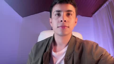 Snapshot of nyko_ds chatting on October 6, 2025, 9:01 pm nyko_ds online show from October 6, 2025, 9:01 pm