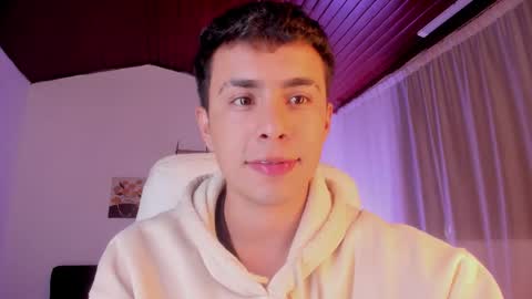 Snapshot of nyko_ds chatting on October 8, 2025, 7:55 pm nyko_ds online show from October 8, 2025, 7:55 pm