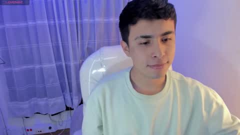 Snapshot of nyko_ds chatting on October 15, 2025, 4:45 am nyko_ds online show from October 15, 2025, 4:45 am