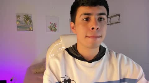 Snapshot of nyko_ds chatting on October 22, 2025, 3:40 am nyko_ds online show from October 22, 2025, 3:40 am