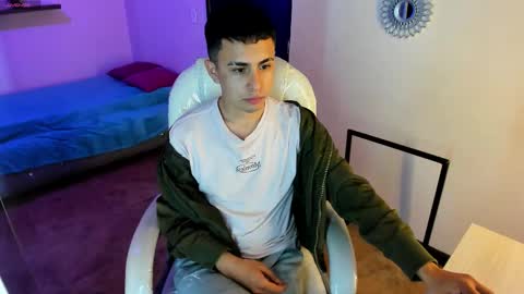 Snapshot of nyko_ds chatting on November 4, 2025, 3:49 am nyko_ds online show from November 4, 2025, 3:49 am