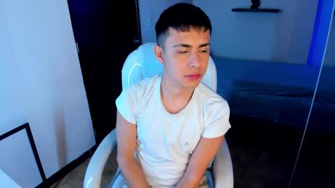 Snapshot of nyko_ds chatting on November 7, 2025, 5:07 am nyko_ds online show from November 7, 2025, 5:07 am