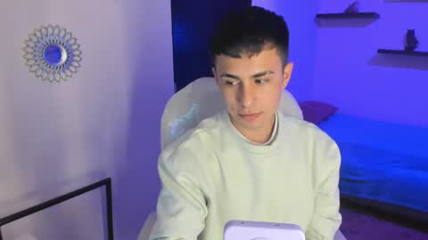 Snapshot of nyko_ds chatting on November 12, 2025, 4:24 am nyko_ds online show from November 12, 2025, 4:24 am