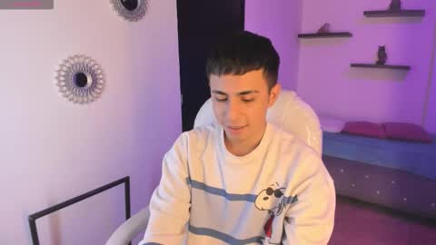 Snapshot of nyko_ds chatting on November 20, 2025, 4:34 am nyko_ds online show from November 20, 2025, 4:34 am