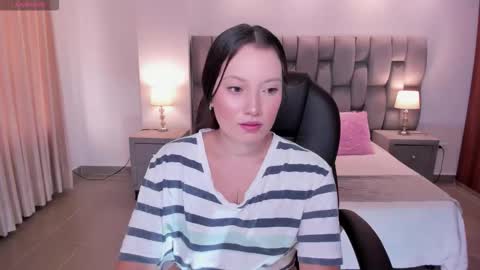nylaa_rose online show from October 4, 2025, 6:50 pm