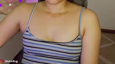 Nylaah online show from June 8, 2026, 10:04 am