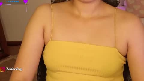 Nylaah online show from June 24, 2026, 1:26 am