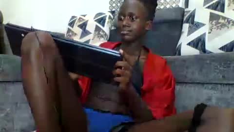 nylamoon1 online show from June 22, 2026, 2:02 am