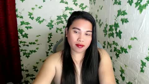 nylecummer online show from December 26, 2024, 7:49 pm