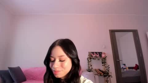 Nymph bliss online show from February 5, 2026, 4:06 am