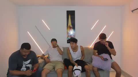 nympho_nathy_sophi online show from December 18, 2025, 12:55 pm