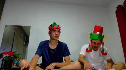 Snapshot of nymphobuddies chatting on December 8, 2024, 3:10 am David and Steven Independents online show from December 8, 2024, 3:10 am