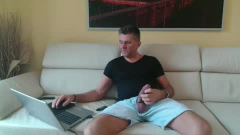 Marc online show from November 21, 2025, 7:40 am