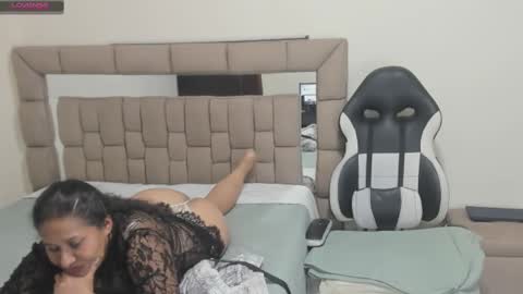 nyomi browm online show from February 24, 2025, 12:16 pm