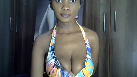Snapshot of nyverra chatting on July 9, 2026, 6:34 pm nyverra online show from July 9, 2026, 6:34 pm