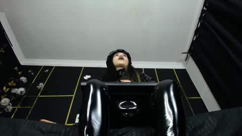 nyx1126 online show from March 4, 2025, 10:57 am