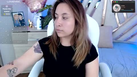 Alex   .    online show from September 23, 2025, 9:29 pm