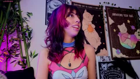   online show from April 3, 2026, 7:56 pm