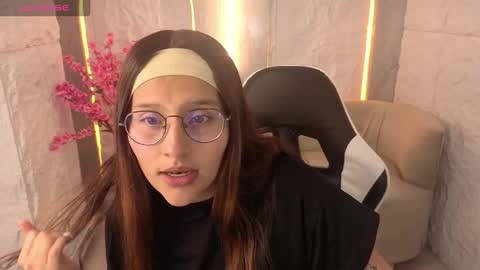 Online 800 to 1400 online show from October 13, 2025, 12:49 pm