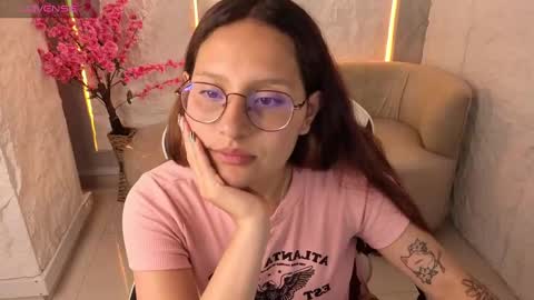 Online 800 to 1400 online show from October 31, 2025, 4:02 am