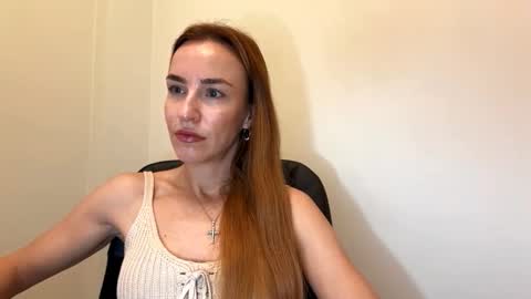 Snapshot of nyxelia_ chatting on November 21, 2025, 8:35 am Anastasia online show from November 21, 2025, 8:35 am