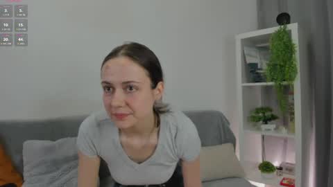 Elis online show from June 3, 2026, 1:46 pm