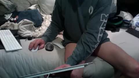 OCBiGuy online show from October 31, 2025, 9:32 am