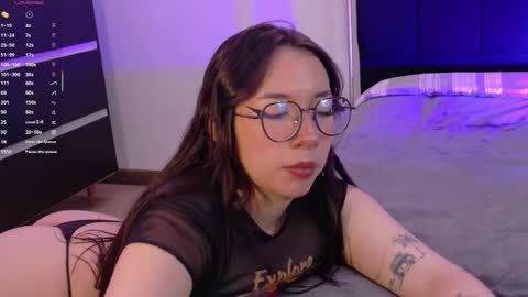 Snapshot of ocean_your_squirter chatting on November 6, 2025, 10:27 am Your Ocean baby 3 online show from November 6, 2025, 10:27 am