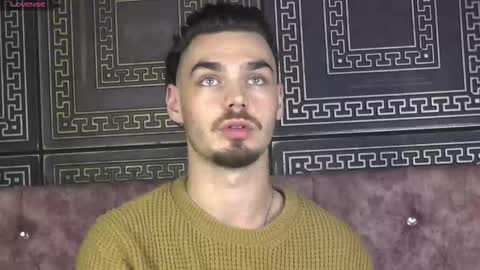 OceanHeart online show from November 23, 2025, 8:14 am