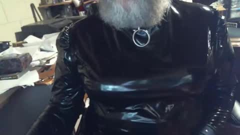 oddobsessions online show from December 16, 2025, 11:32 pm