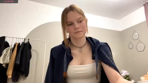 Snapshot of odelynacrook chatting on October 5, 2025, 2:48 pm Aneta Bruno online show from October 5, 2025, 2:48 pm