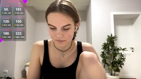 Snapshot of odelynacrook chatting on October 23, 2025, 8:07 pm Aneta Bruno online show from October 23, 2025, 8:07 pm